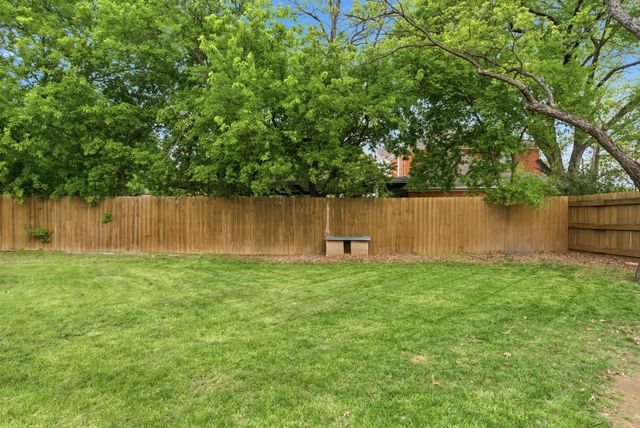 909 3rd Street, Graham, TX 76450