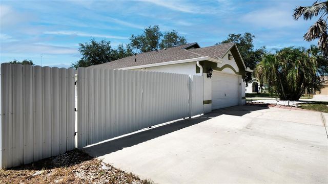 10536 SALISBURY STREET, Riverview, FL 33569