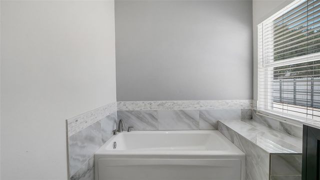 10536 SALISBURY STREET, Riverview, FL 33569