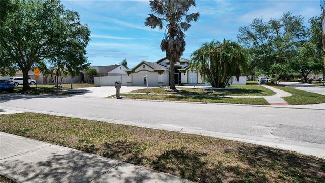 10536 SALISBURY STREET, Riverview, FL 33569