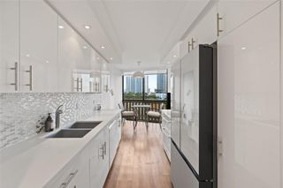 1000 W Island Blvd 807, Aventura, FL 33160