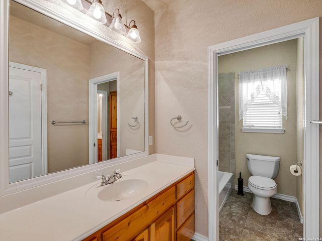 167 Hidden Haven Dr, Boerne, TX 78006