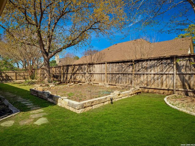 167 Hidden Haven Dr, Boerne, TX 78006