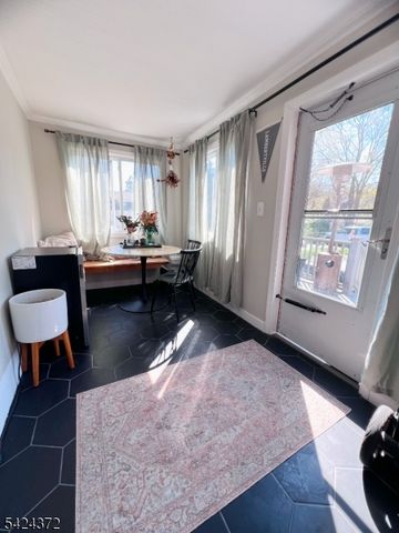43 Ferry St, Lambertville City, NJ 08530