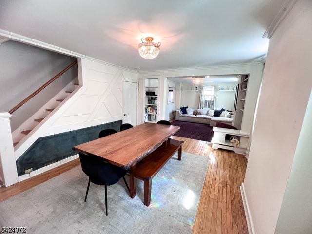 43 Ferry St, Lambertville City, NJ 08530