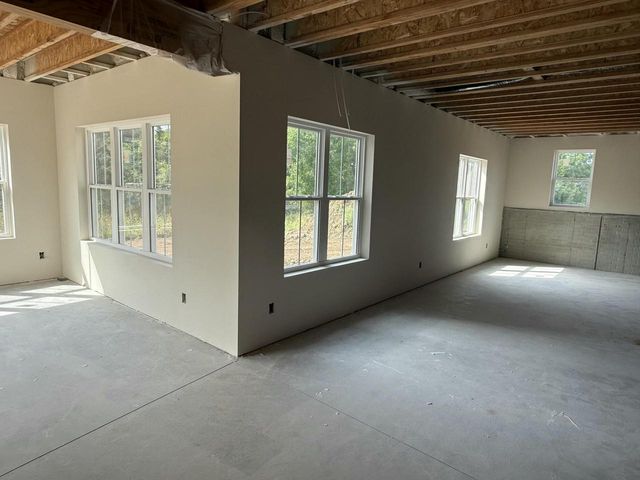 9744 N Migratory COURT, Mequon, WI 53092