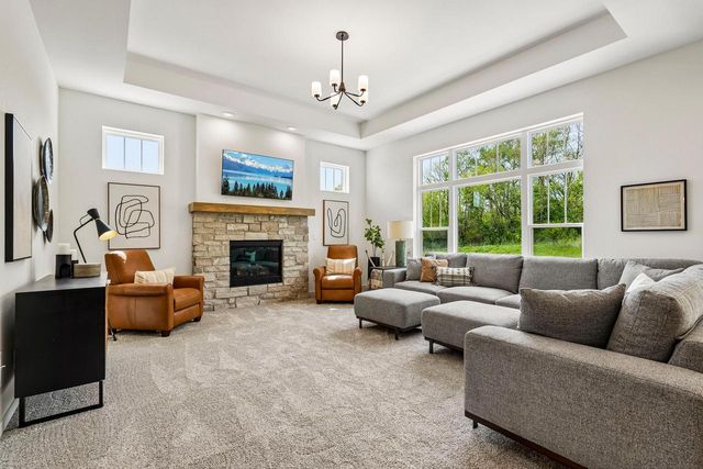 9744 N Migratory COURT, Mequon, WI 53092