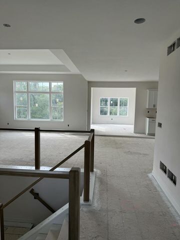 9744 N Migratory COURT, Mequon, WI 53092