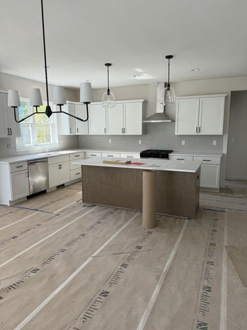 9744 N Migratory COURT, Mequon, WI 53092