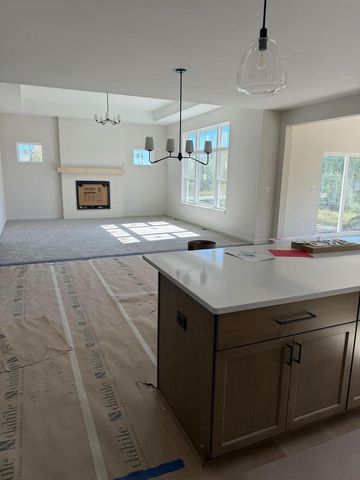9744 N Migratory COURT, Mequon, WI 53092