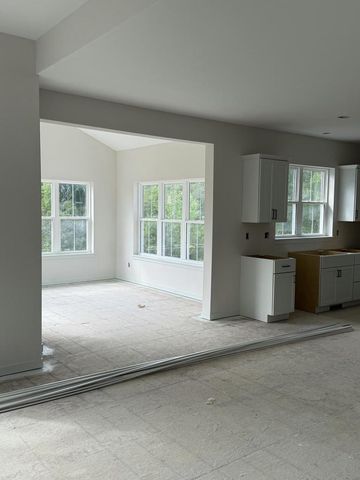9744 N Migratory COURT, Mequon, WI 53092