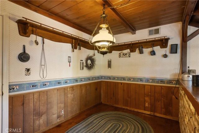 1002 E Leadora, Glendora, CA 91741