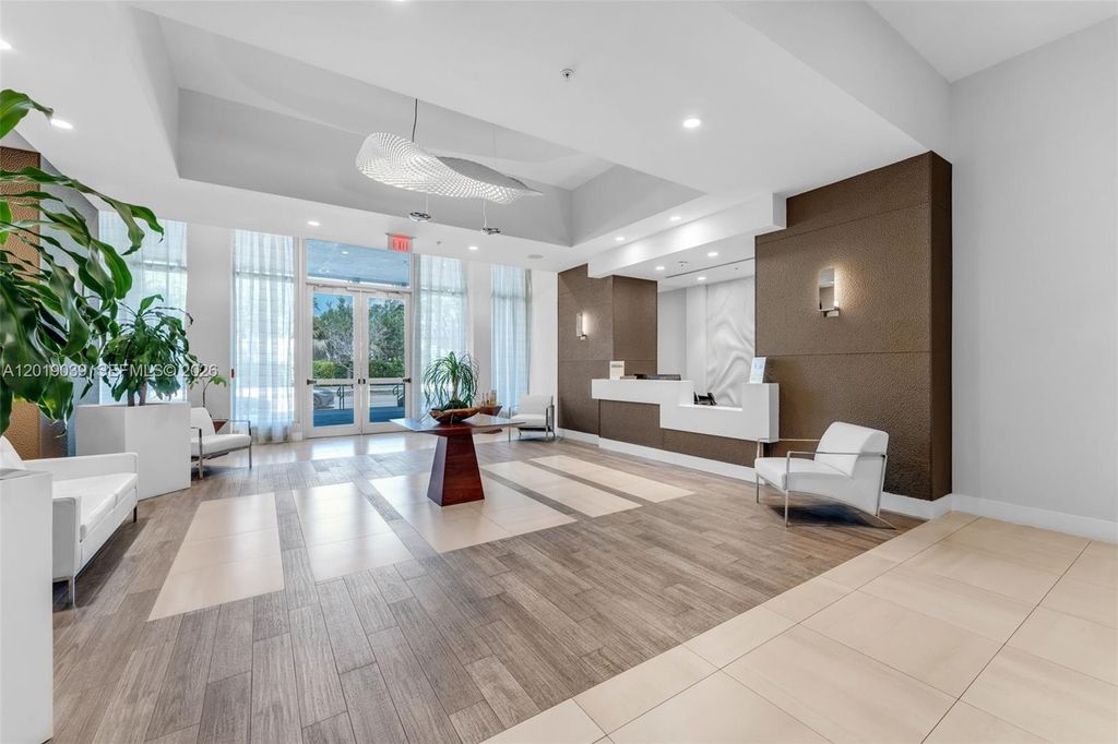 7661 NW 107th Ave 409, Doral, FL 33178