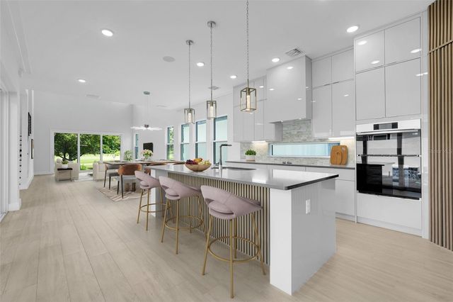 3036 KENSINGTON AVENUE, Davenport, FL 33837