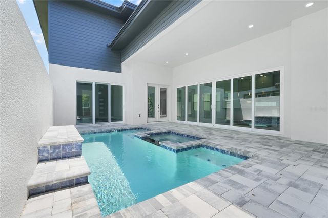 3036 KENSINGTON AVENUE, Davenport, FL 33837