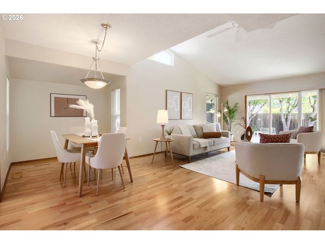 16700 Sw MATADOR Ln, Portland, OR 97224