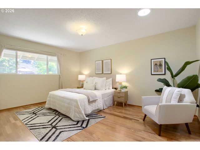 16700 Sw MATADOR Ln, Portland, OR 97224