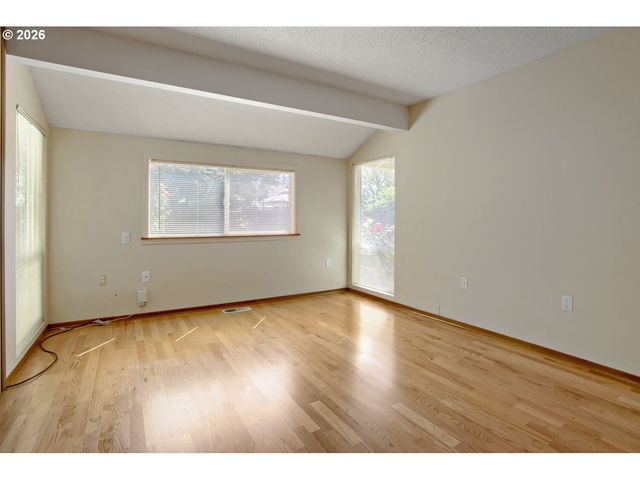 16700 Sw MATADOR Ln, Portland, OR 97224