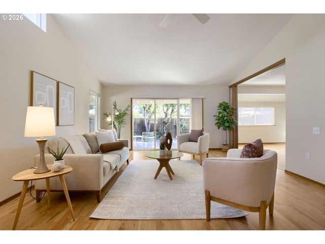 16700 Sw MATADOR Ln, Portland, OR 97224