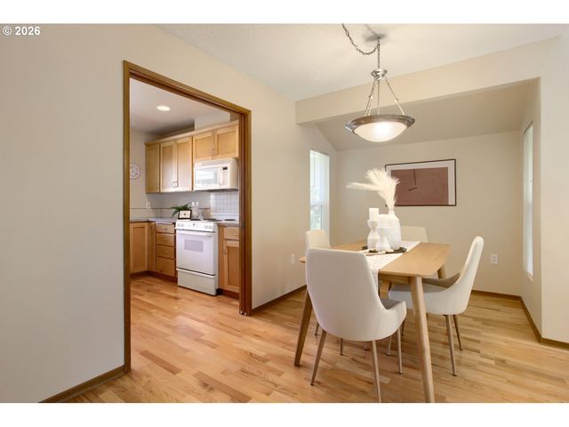 16700 Sw MATADOR Ln, Portland, OR 97224