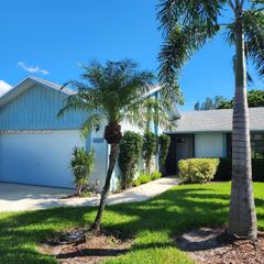 9088 SW 22nd St E, Boca Raton, FL 33428