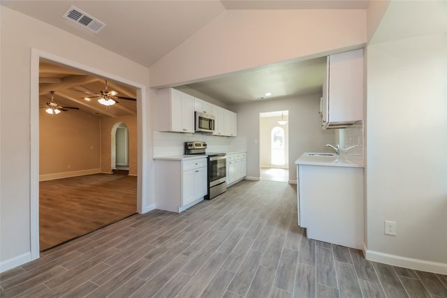 3013 Roundrock Trail, Plano, TX 75075