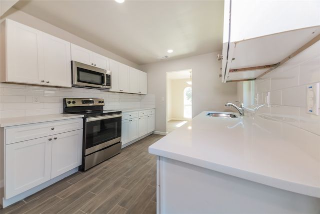 3013 Roundrock Trail, Plano, TX 75075