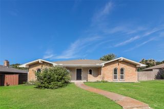 3013 Roundrock Trail, Plano, TX 75075