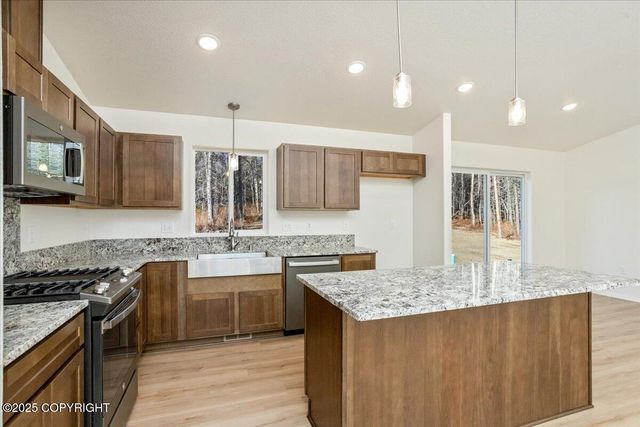 L5 B4 W Gentle Ridge Circle, Wasilla, AK 99623