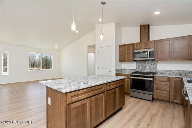 L5 B4 W Gentle Ridge Circle, Wasilla, AK 99623
