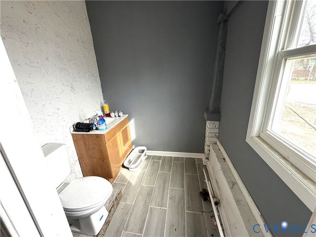 3620 Hamilton Ave, Hopewell, VA 23860