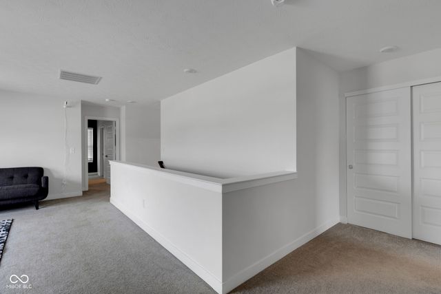 19490 Honeylocust Glen, Noblesville, IN 46062