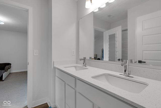 19490 Honeylocust Glen, Noblesville, IN 46062