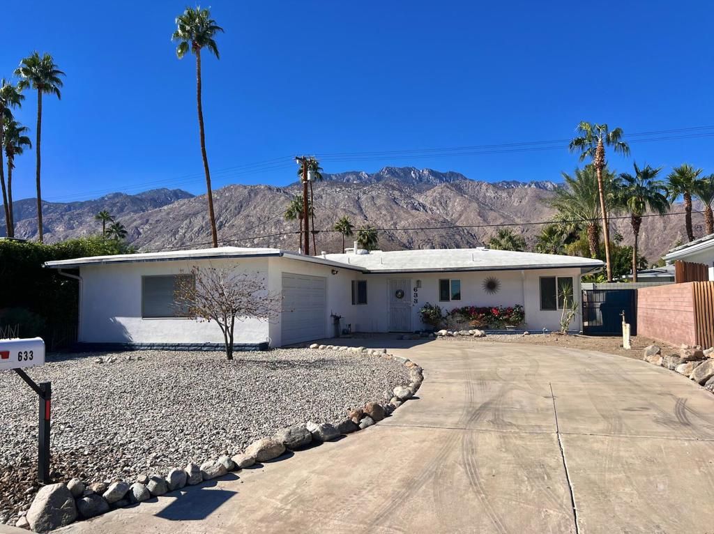 633 N Plaza Amigo, Palm Springs, CA 92262