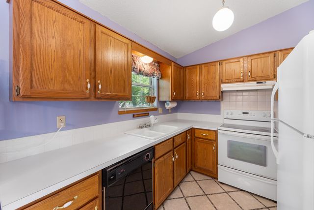 2509 N Beacon Hill St., Wichita, KS 67220