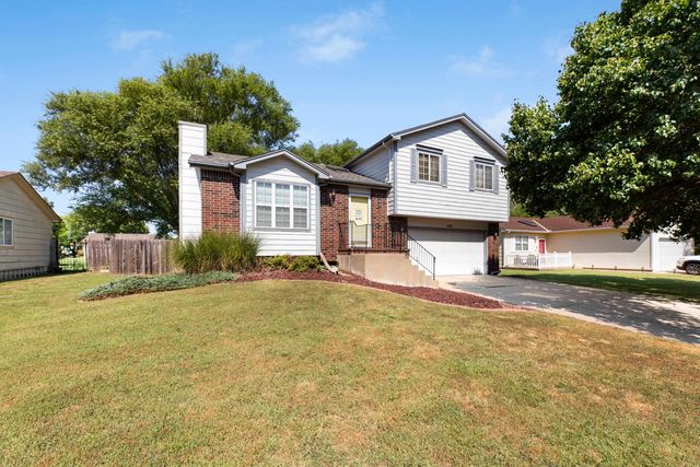 2509 N Beacon Hill St., Wichita, KS 67220