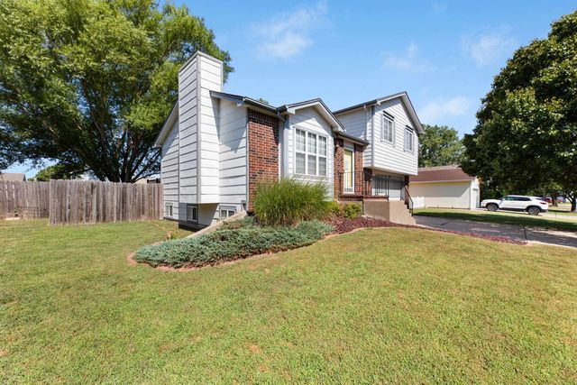 2509 N Beacon Hill St., Wichita, KS 67220