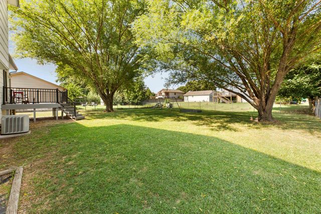 2509 N Beacon Hill St., Wichita, KS 67220