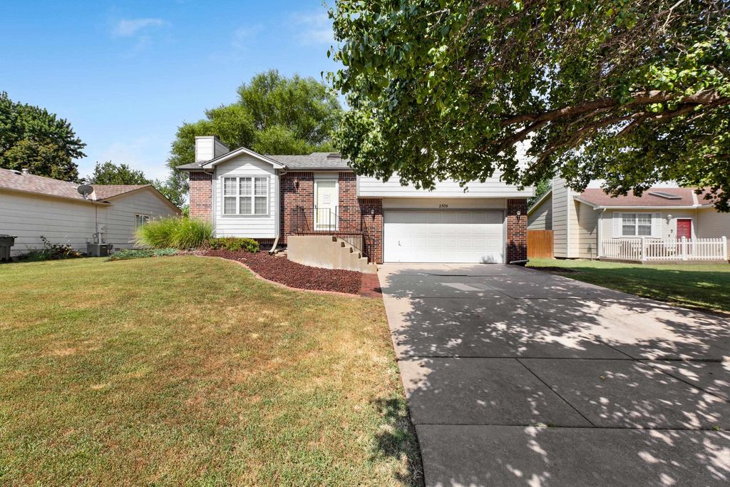 2509 N Beacon Hill St., Wichita, KS 67220