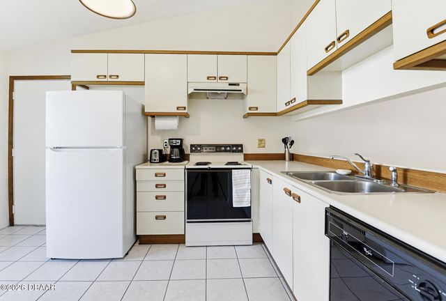 1111 Oak Forest Circle, Port Orange, FL 32129