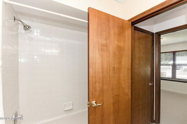 1111 Oak Forest Circle, Port Orange, FL 32129