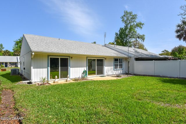 1111 Oak Forest Circle, Port Orange, FL 32129