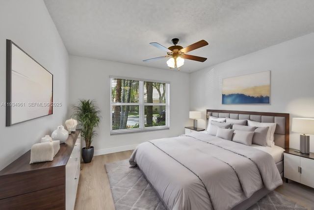 5382 NW 120th Ave, Coral Springs, FL 33076