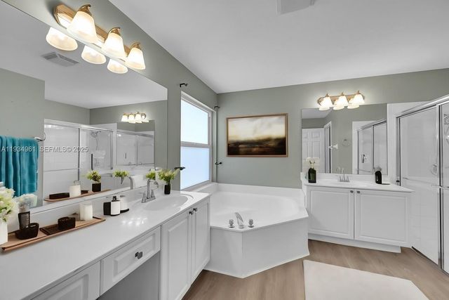 5382 NW 120th Ave, Coral Springs, FL 33076