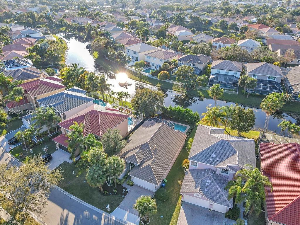 5382 NW 120th Ave, Coral Springs, FL 33076