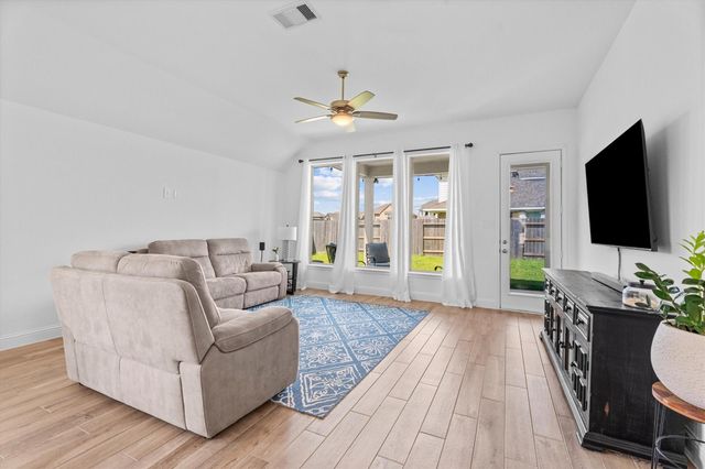 15726 Rosemary Hill Lane, Conroe, TX 77302
