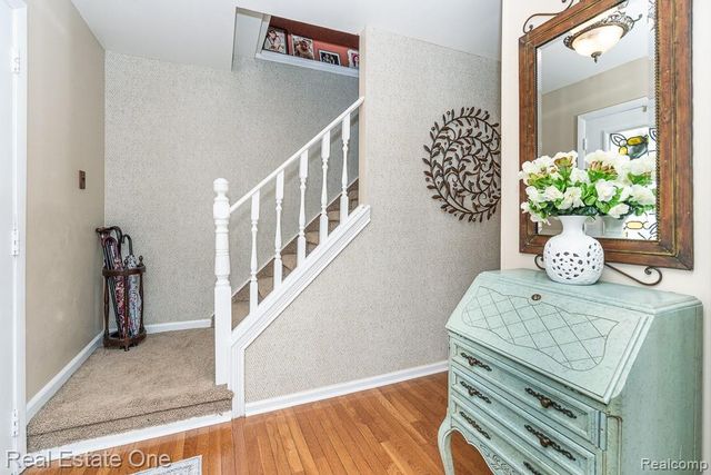 13758 Charrington Drive, Sterling Heights, MI 48313