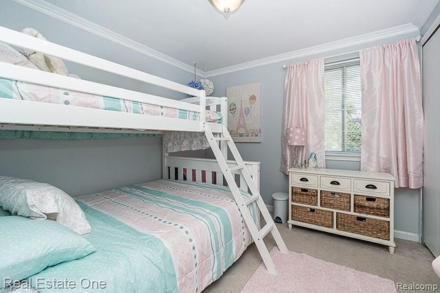 13758 Charrington Drive, Sterling Heights, MI 48313