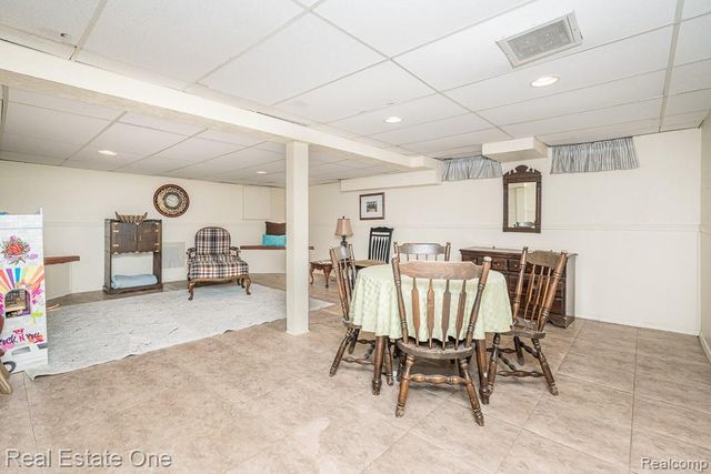 13758 Charrington Drive, Sterling Heights, MI 48313