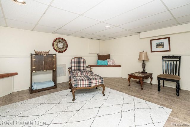 13758 Charrington Drive, Sterling Heights, MI 48313